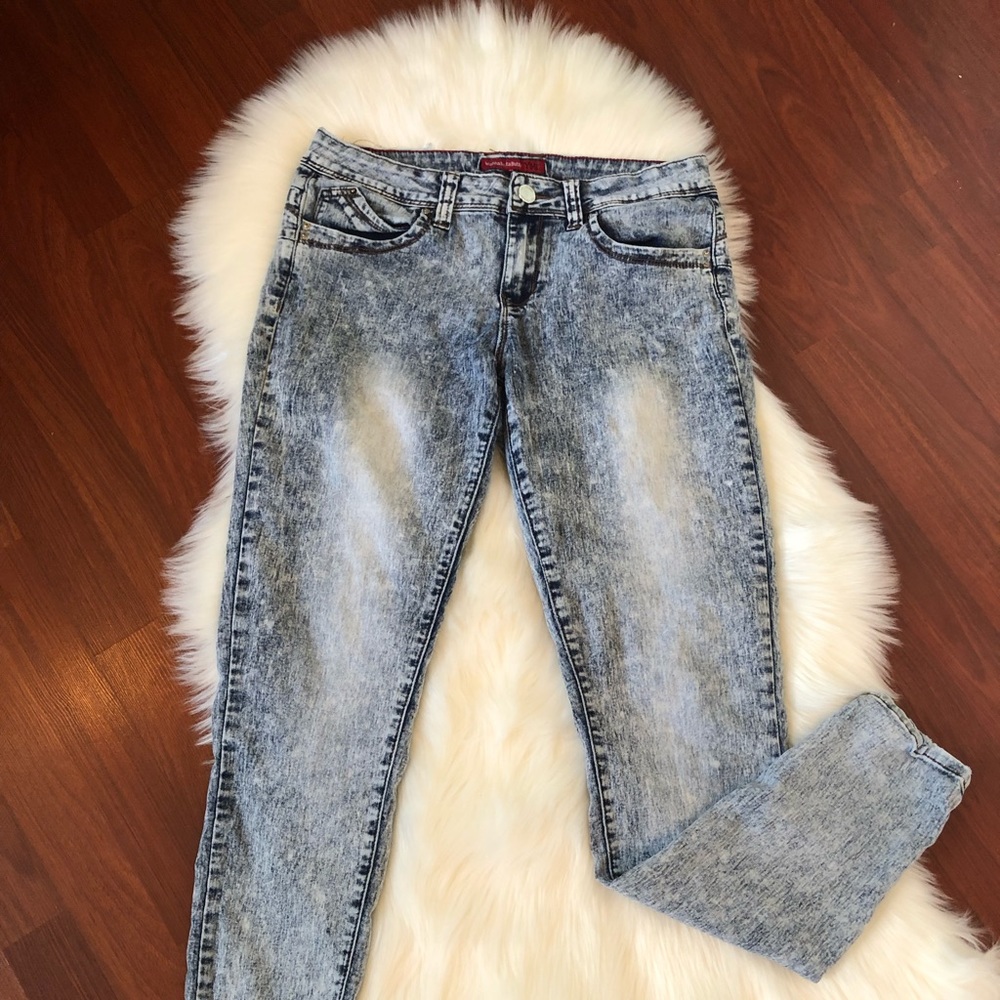 Wanna beta butt faded jeans -size11